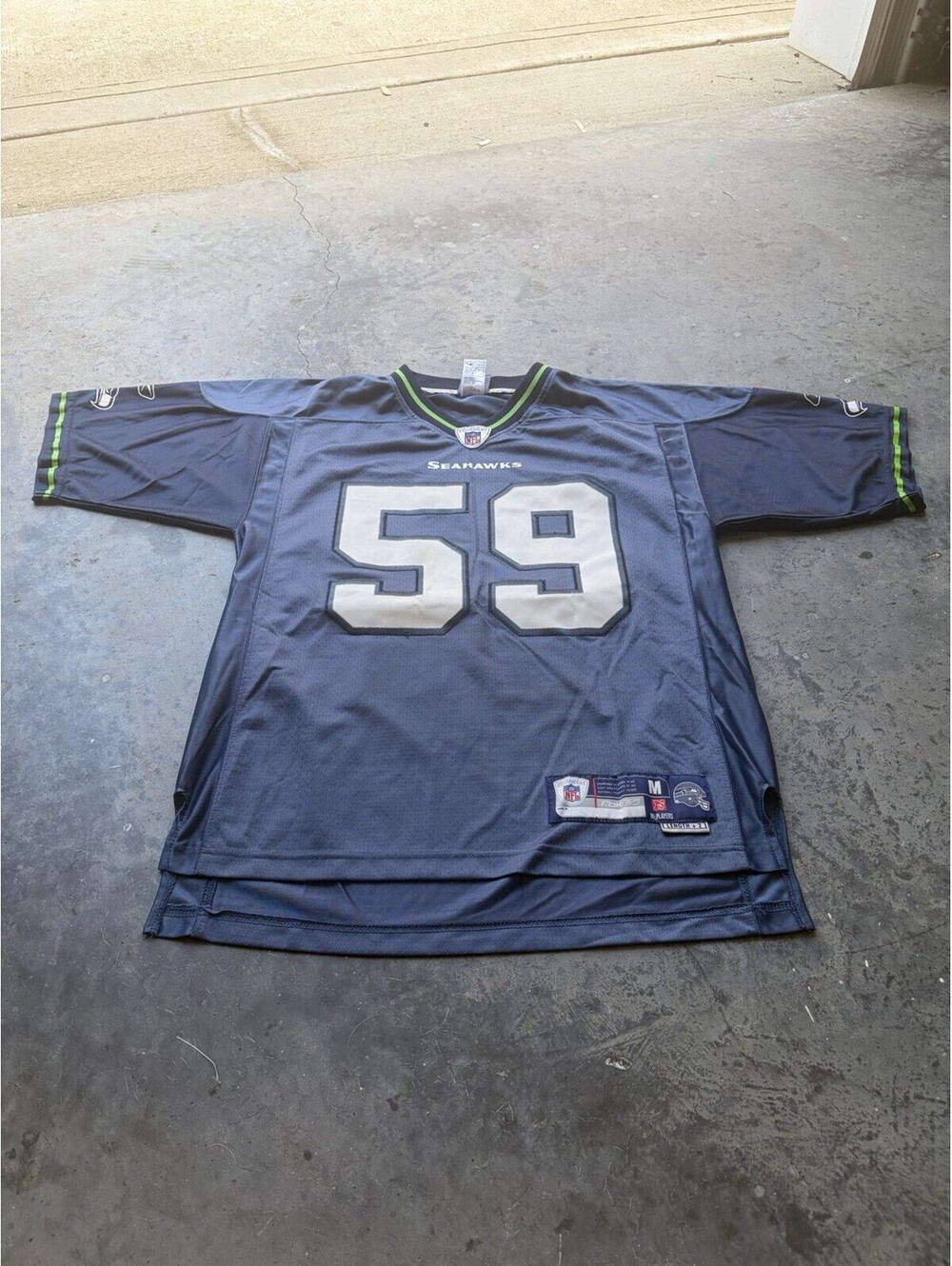 Julian Peterson 59 Seattle Seahawks Reebok NFL Jersey Medium Blue Stitch